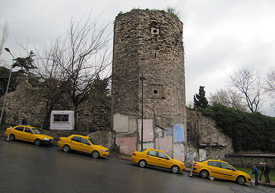 Istanbul taxi rank