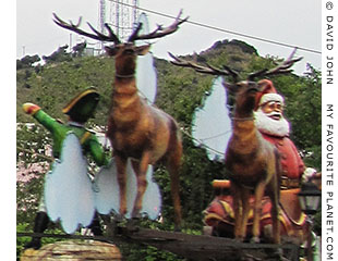 Santa, reindeer and a Lilliputian in Söke, Turkey