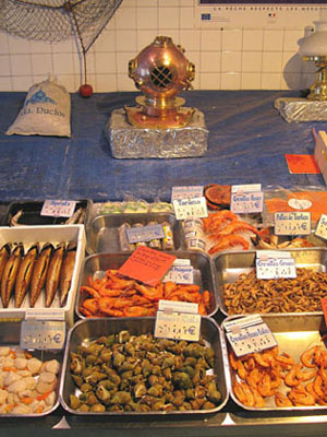 Fishmongers shop, Belleville, Paris at My Favourite Planet