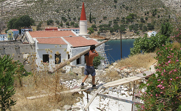 Rebuilding a ruined old house in Kastellorizo, Greece at My Favourite Planet
