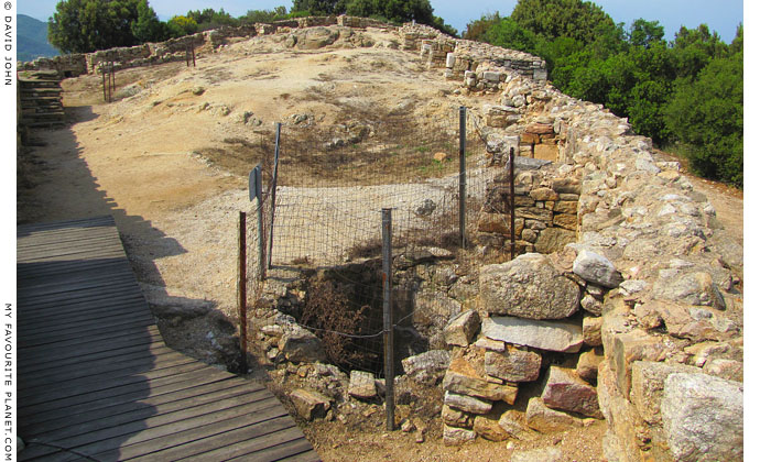 The well at the south end of the Stageira acropolis, Halkidiki, Macedonia, Greece at My Favourite Planet