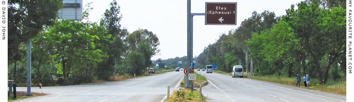 The turn-off for Ephesus on the Selcuk to Kusadasi road at My Favourite Planet
