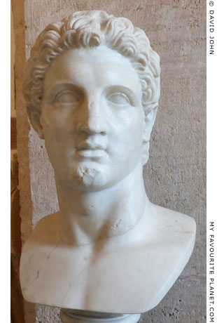 Colossal marble head of Alexander the Great in the Palazzo Nuovo, Capitoline Museums, Rome at My Favourite Planet