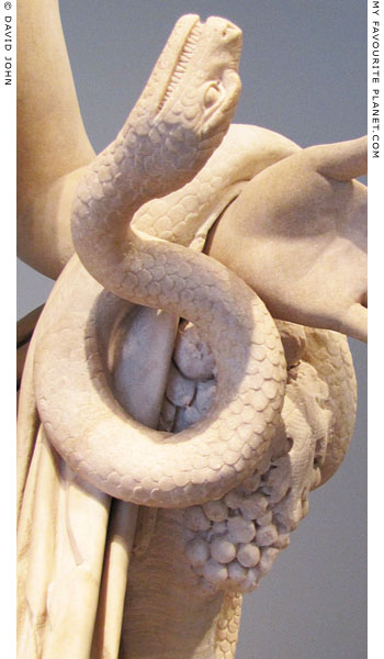The snake of the Berlin Antinous statue at My Favourite Planet
