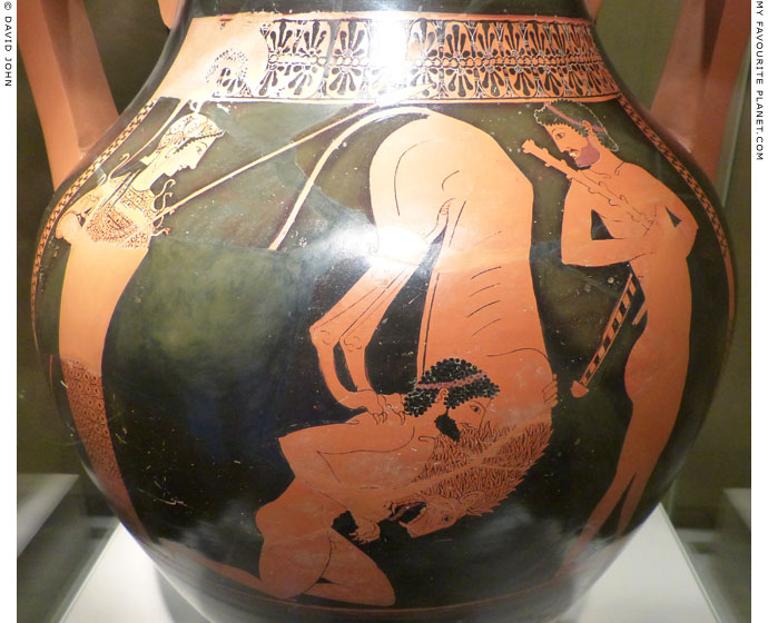 Herakles fighting the Nemean Lion by the Andokides Painter at My Favourite Planet