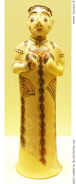 Anthropomorphic figure from Mycenae at My Favourite Planet