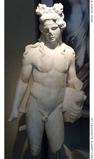 Marble statue of Dionysus from Thessaloniki at My Favourite Planet