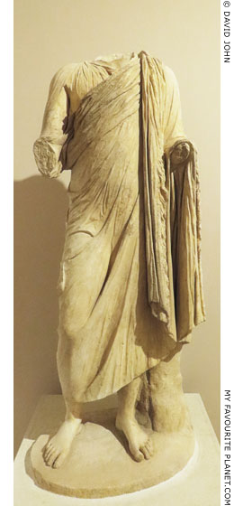 Marble statue of Isis-Demeter from Brexiza at My Favourite Planet Marble statue of Isis-Demeter from Brexiza at My Favourite Planet
