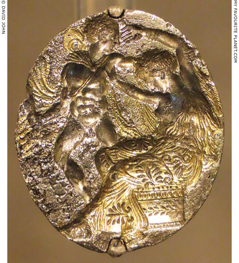 Orestes killing Clytaemnestra on a gilded silver ring from Kerasson, Epirus at My Favourite Planet Orestes killing Clytaemnestra on a gilded silver ring from Kerasson, Epirus at My Favourite Planet