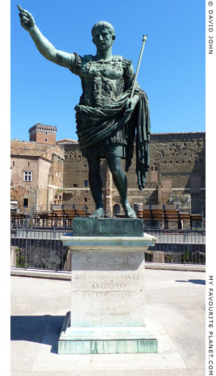 Bronze statue of Emperor Augustus in the Forum, Rome at My Favourite Planet
